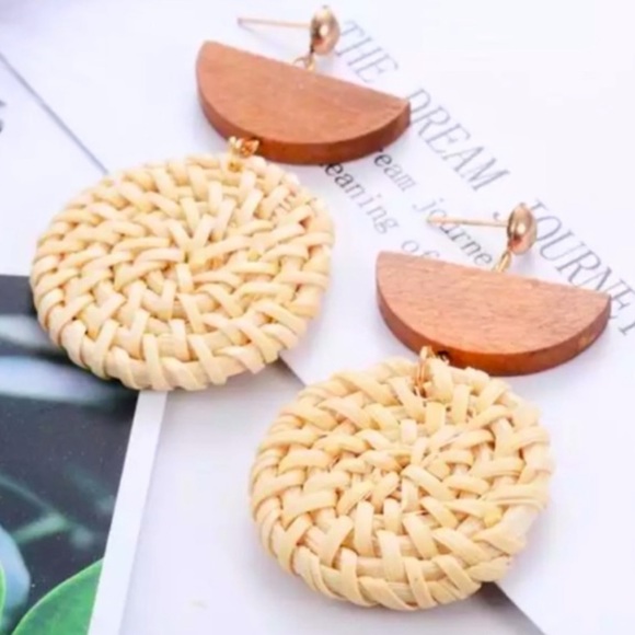 Jewelry - 🧺 BOHO Woven Wooden Ethnic Drop Earrings 🧺